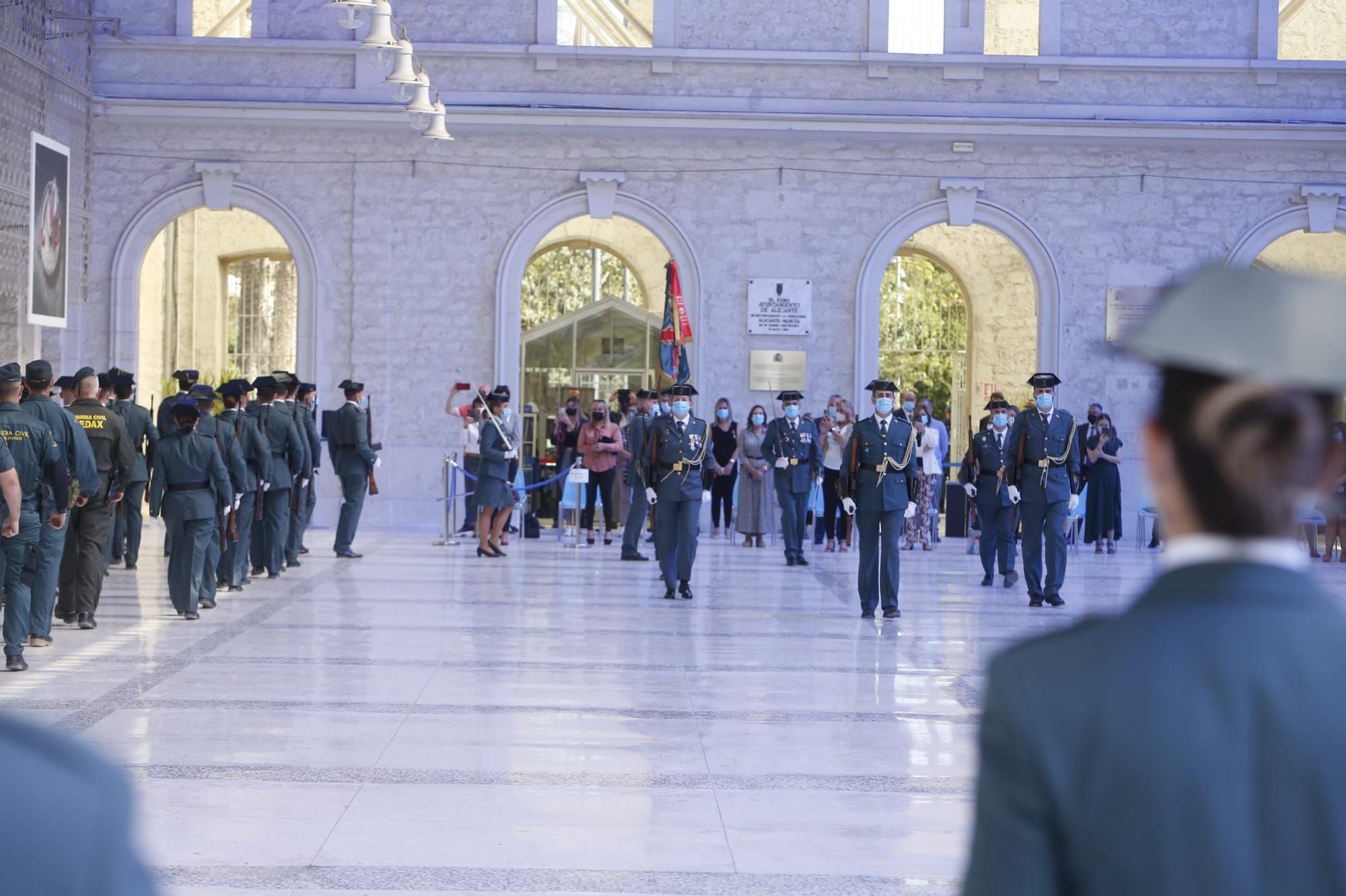 Alicante rinde homenaje a la patrona de la Guardia Civil