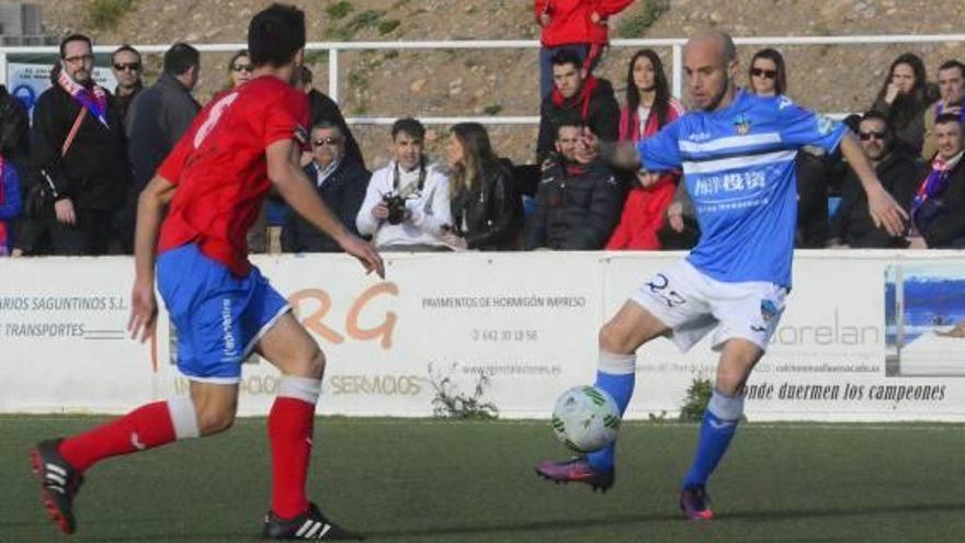 El exherculano Javi Casares, principal amenaza del Lleida