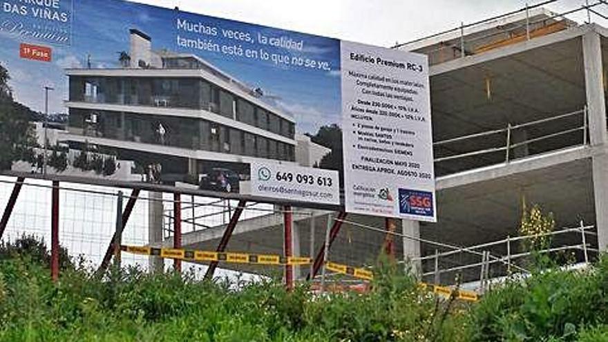 Edificio en construcción en el polígono 16 de As Viñas.