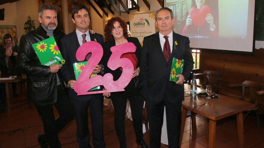 Momento de presentación de los 25 años, en el Pimpi.