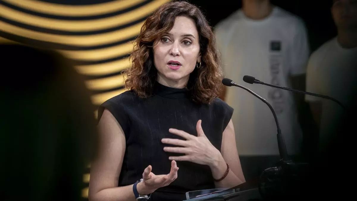 Ayuso sube el tono contra Sánchez y eleva el pulso con el Gobierno