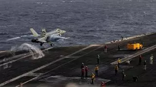 250 días sin pisar tierra: desabastecimiento y alerta por salud mental en el portaaviones USS Abraham Lincoln