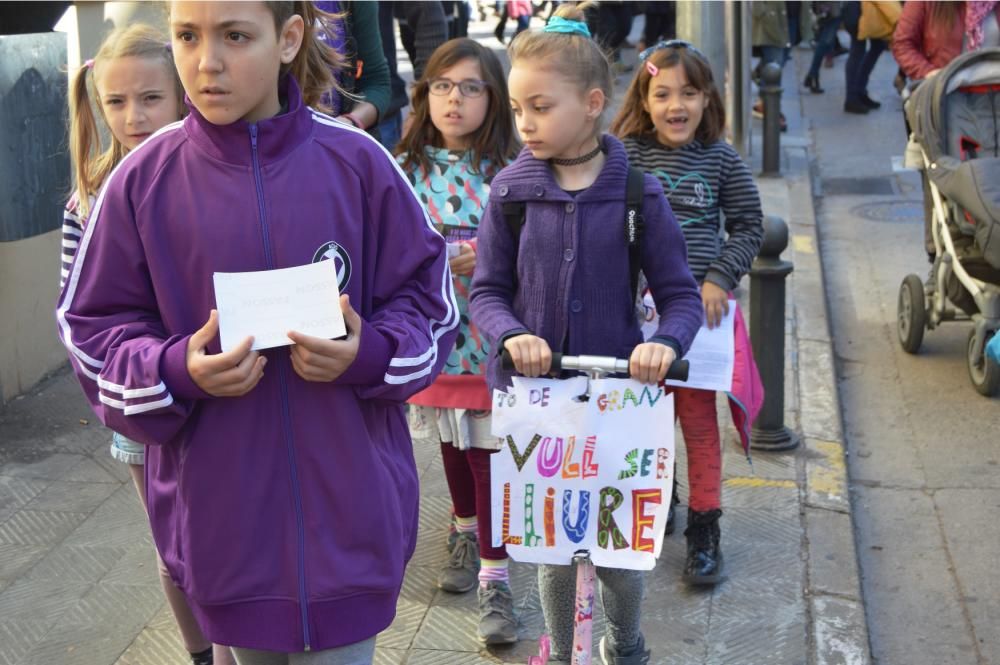 Passacarrers del 8-M a Manresa