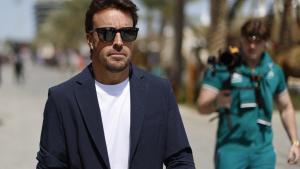 El piloto Fernando Alonso, en el circuito de Sakhir.