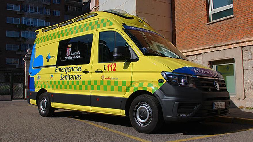 Ambulancia de emergencias sanitarias del Sacyl.