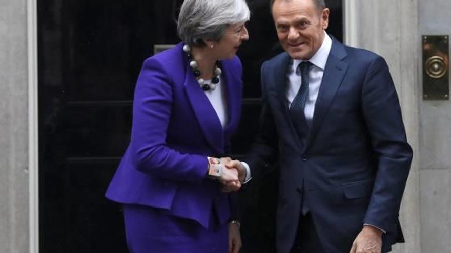 Theresa May i Donald Tusk es van reunir ahir a Londres.