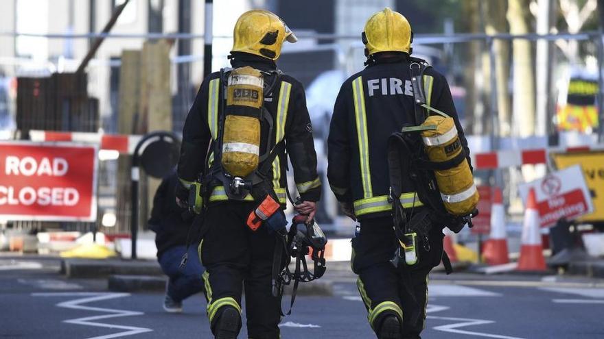 Varias personas heridas en una explosión en el metro de Londres