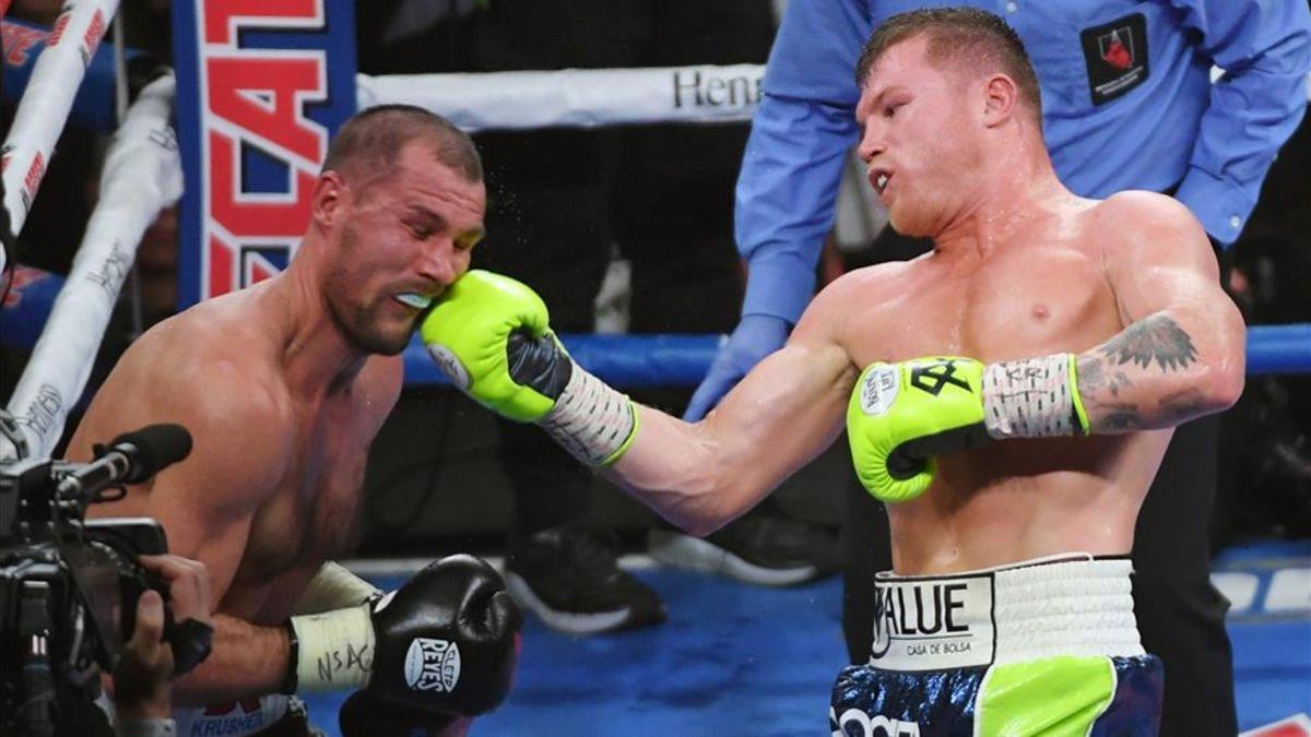 Canelo fue muy superior a Kovalev