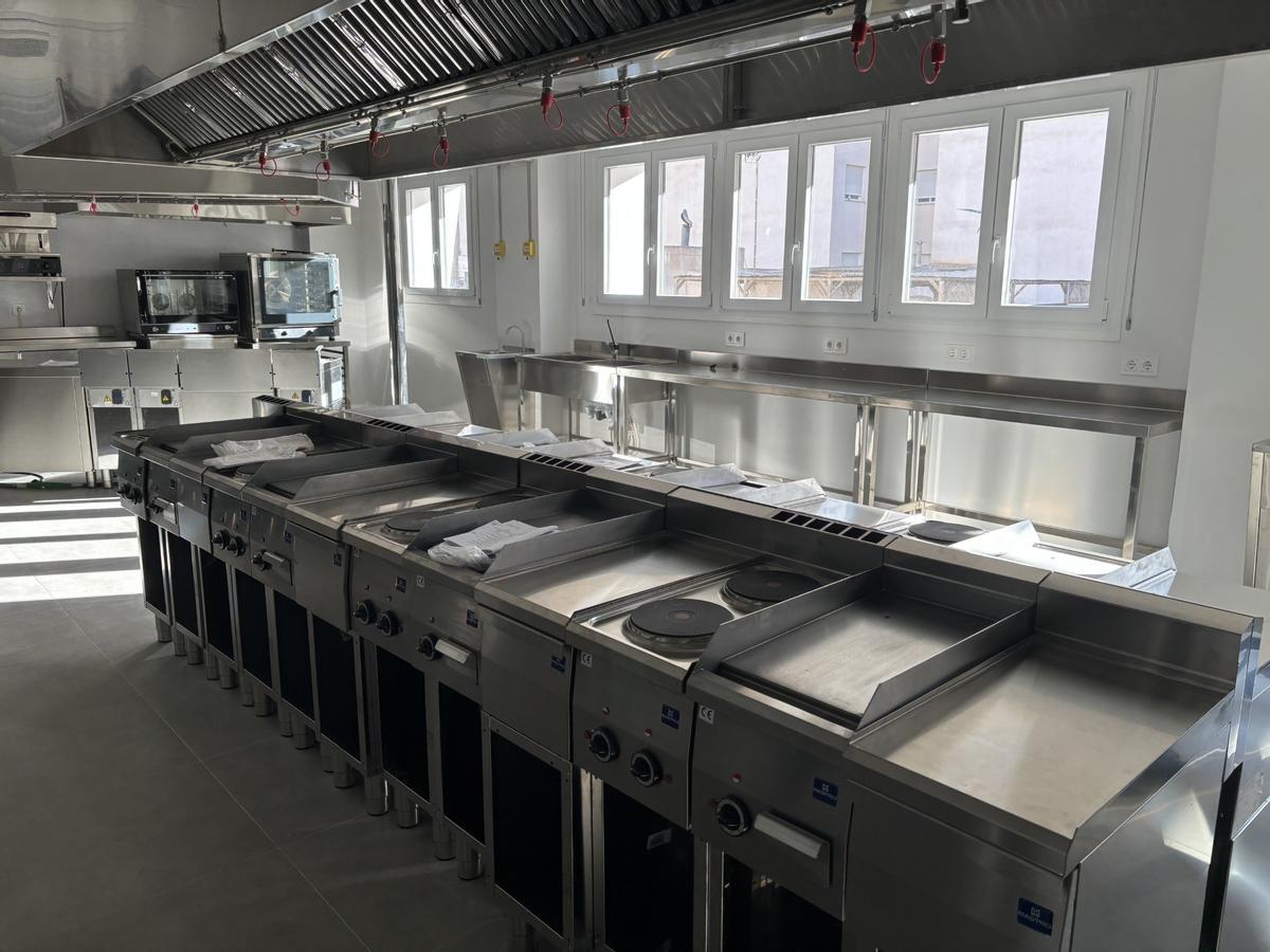 También contará una cocina en la que se podrán impartir los Grados Medio y Superior de Cocina y Restauración.