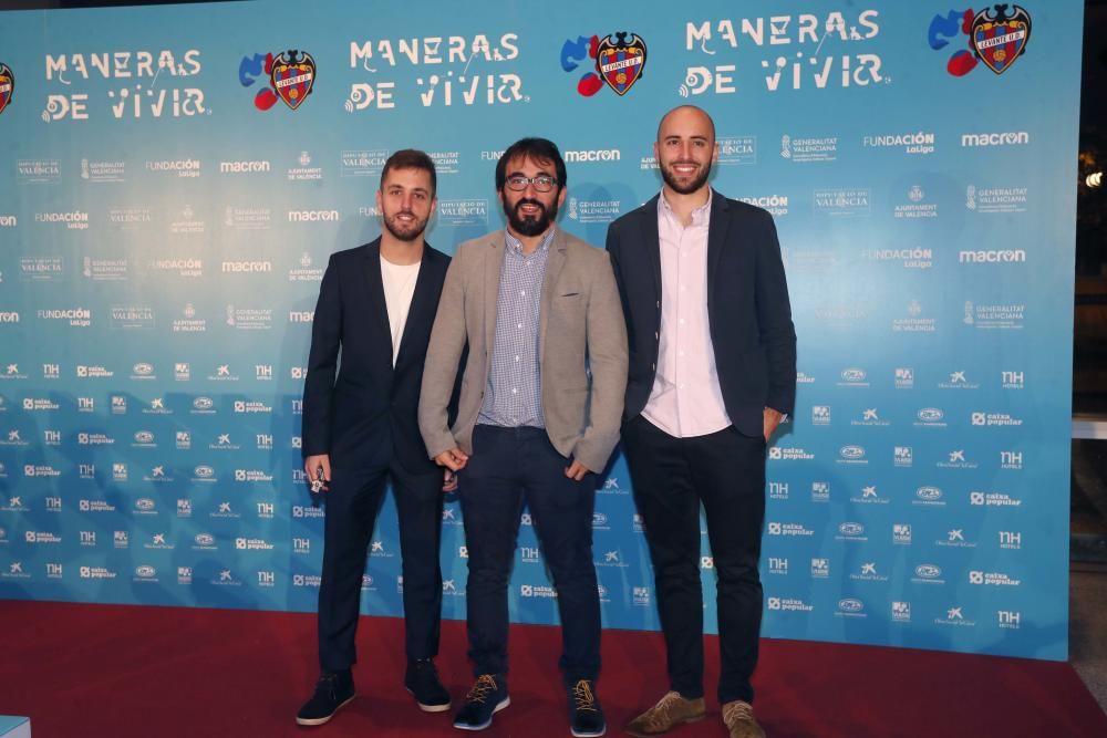 El Levante UD y su Fundación presentan la película levantinista "Maneras de vivir"