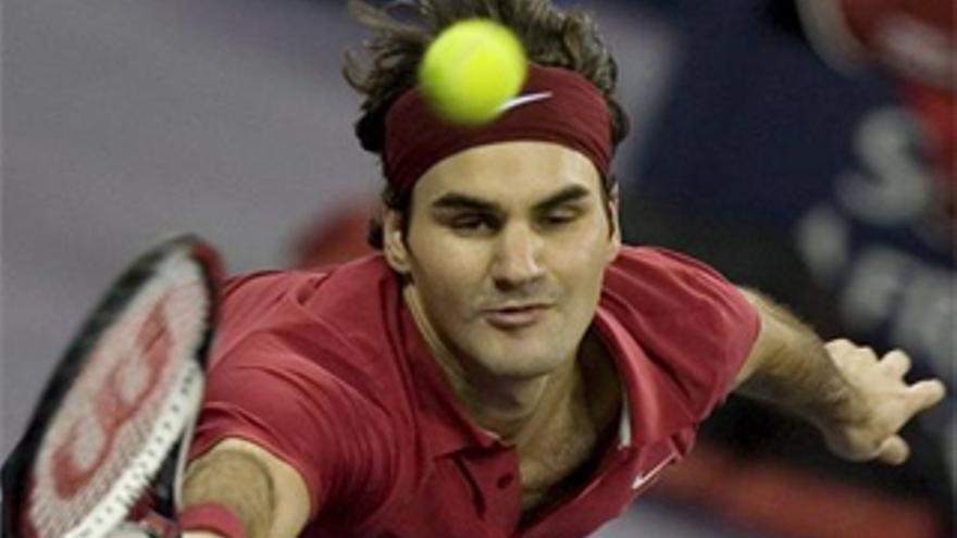 Roger Federer vence a Rafael Nadal en Shangai