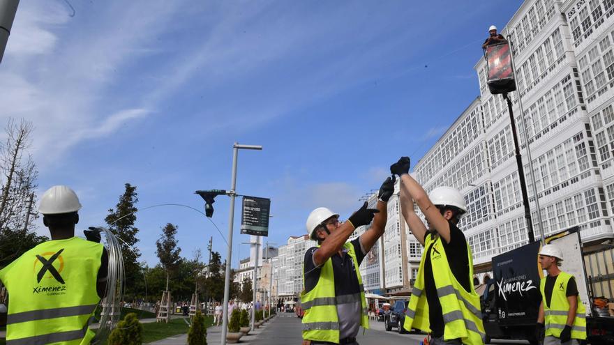 Pruebas para el alumbrado navideño en A Coruña