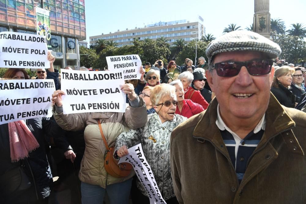 Jubilados de A Coruña exigen "pensiones dignas"