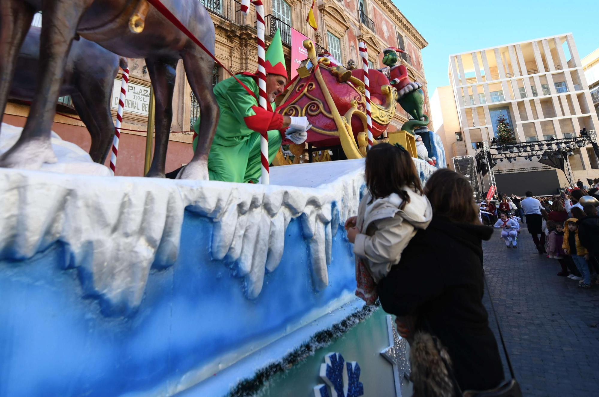 Las mejores imágenes del desfile de Papá Noel en Murcia
