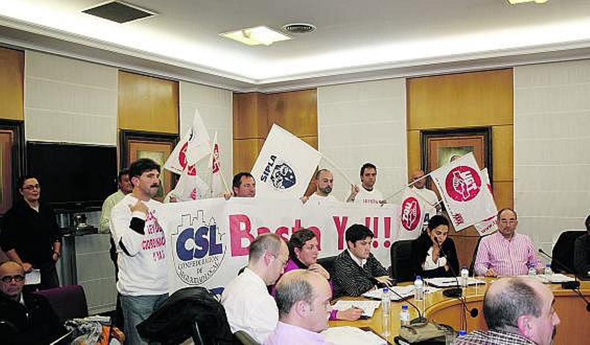 Última movilización de los policías locales durante un Pleno.