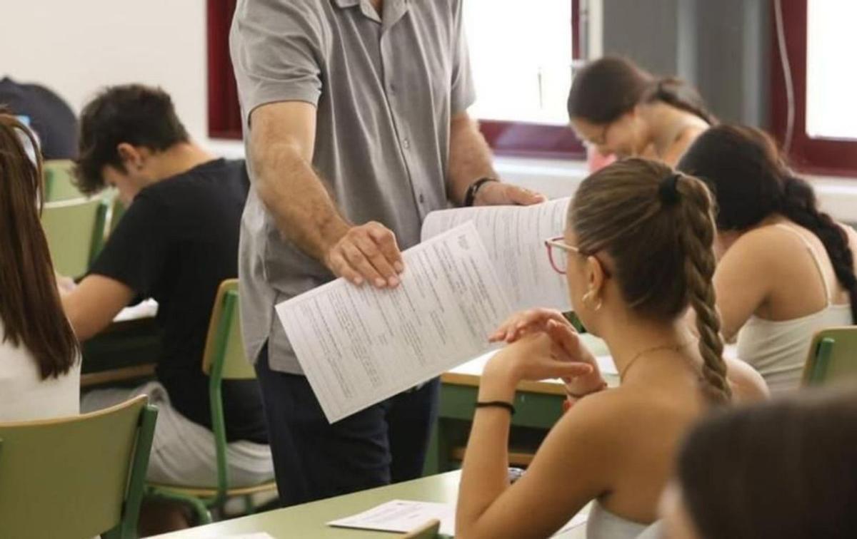 Alegría vol que aquesta sigui "la legislatura del professorat"
