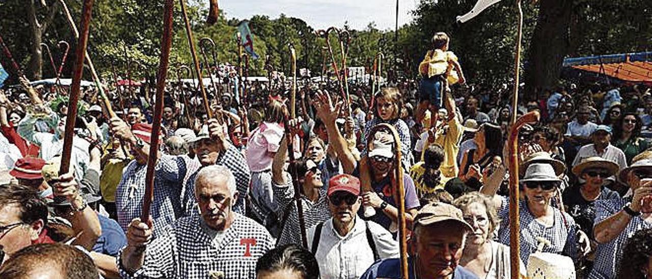 Las orquestas, contra la norma de fiestas del Principado: &quot;Es una tomadura de pelo&quot;