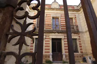 El proyecto de un hotel de cinco estrellas en el Palacete de los Burgos se reactiva de nuevo