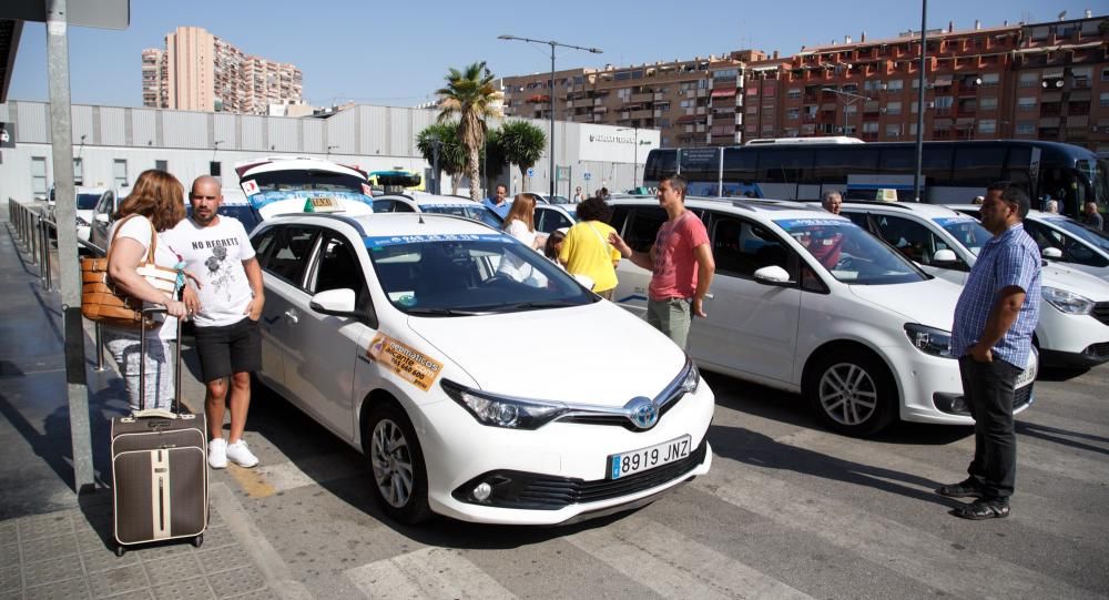 Huelga de taxis en Alicante