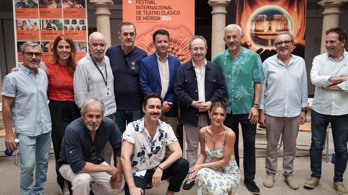 Vídeo | Carlos Sobera desata la avaricia y los líos amorosos en el Teatro Romano de Mérida