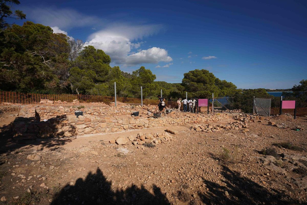 Las obras de museización de sa Caleta, en imágenes Las obras de museización de sa Caleta, en imágenes