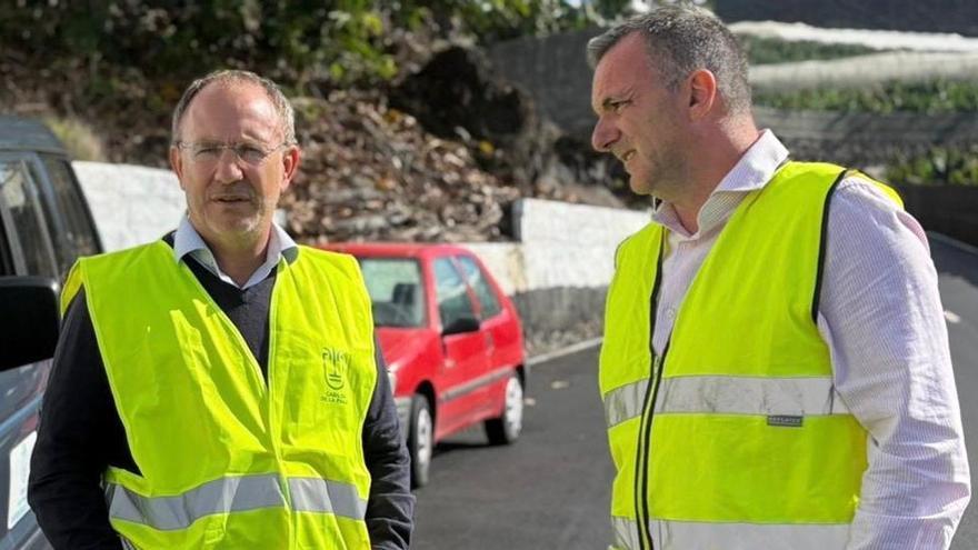 Sergio Rodríguez, presidente del Cabildo palmero, y David Ruiz, alcalde de Tazacorte.