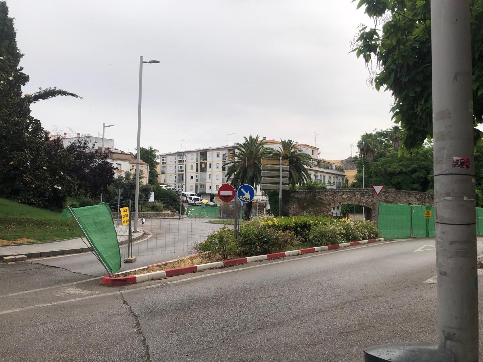 San Francisco, cortado por obras en Cáceres