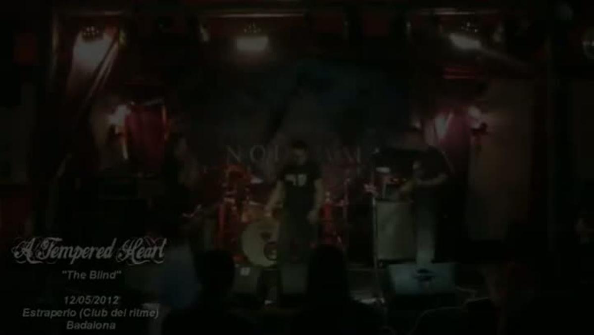 El tema ’The Blind’ interpretat per la banda A Tempered Heart a la sala Estraperlo Club del Ritme de Badalona el 12 de maig.