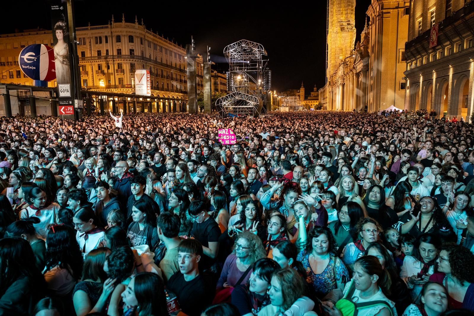 EN IMÁGENES | Naiara no falla a su cita con los Pilares en el concierto de los 40