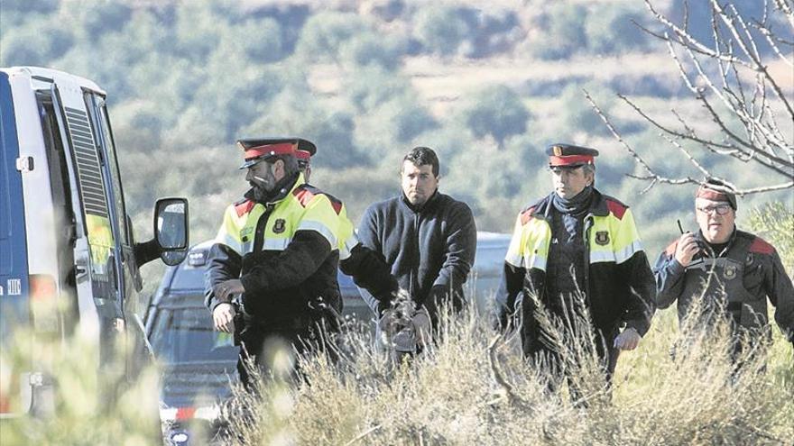 El cazador homicida recargó el arma para hacer cuatro disparos