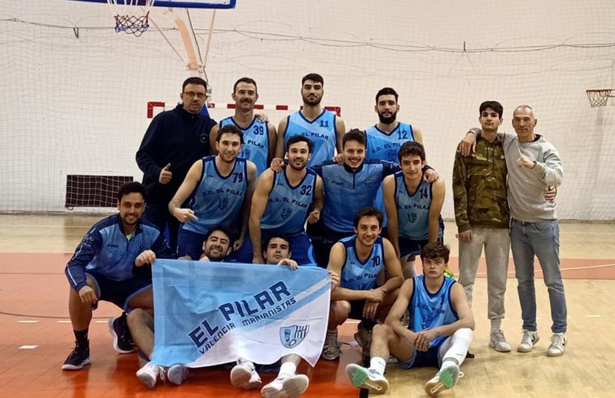 El grupo A está liderado por El Pilar-UPV con 13 victorias y sólo 1 derrota.