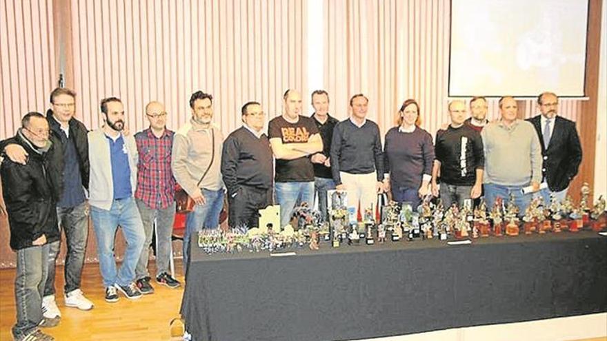 Villafranca acoge la primera exposición de modelismo estático