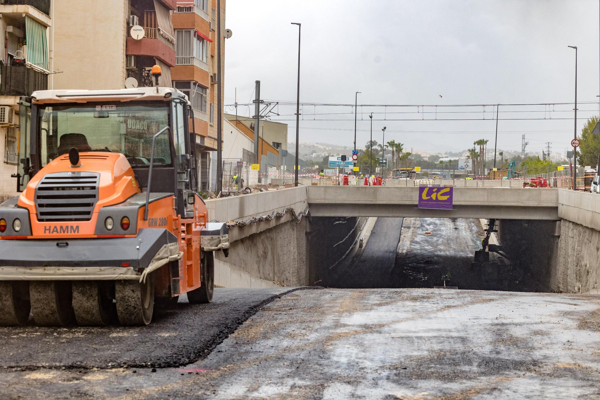 El túnel de la avenida Beniardà de Benidorm toma forma