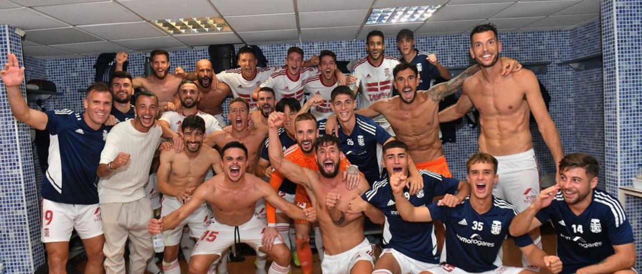 Celebración del triunfo ante el Levante. | FC CARTAGENA