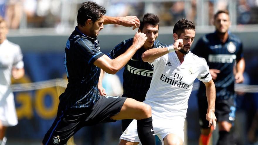 Isco durante el partido contra el Inter de MIlán.