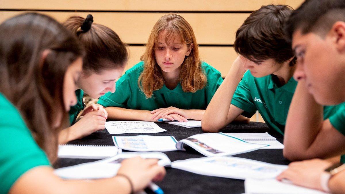 Fundación la Caixa premia 17 proyectos realizados por alumnos de ESO y Bachillerato, uno del Ramón y Cajal de Huesca