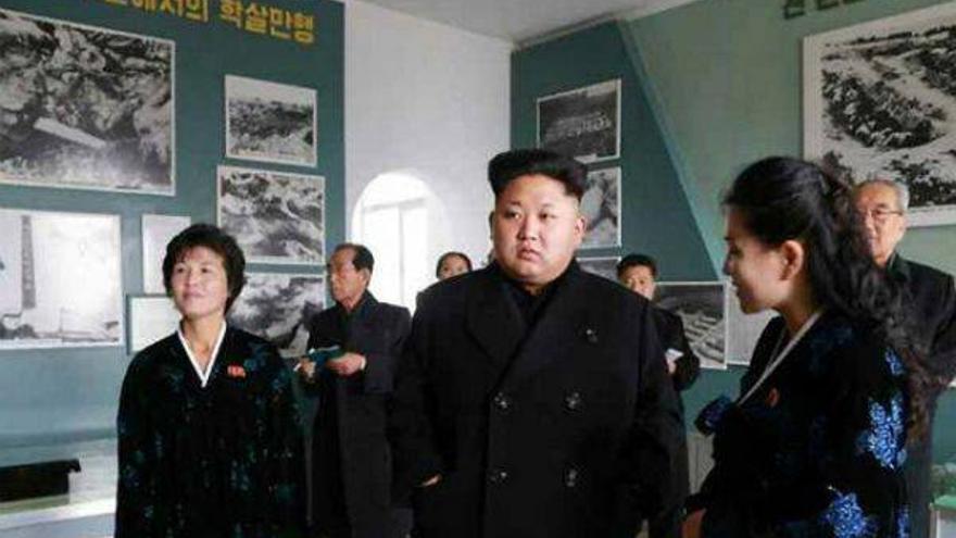 Los estudiantes norcoreanos dedicarán 81 horas a estudiar a Kim Jong-un