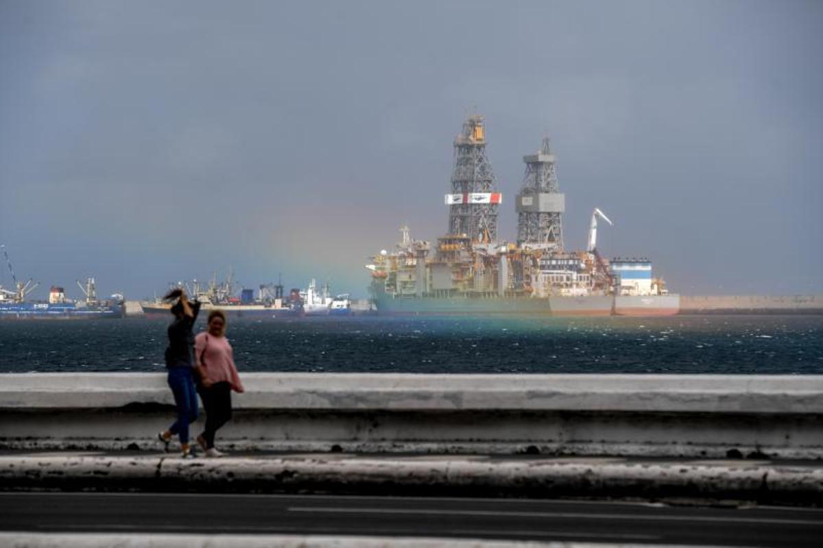LAS PALMAS GRAN CANARIA 17-01-19 LAS PALMAS DE GRAN CANARIA. METEOROLOGIA. LLuvia y arcoiris.    FOTOS: JUAN CASTRO  | 18/01/2019 | Fotógrafo: Juan Carlos Castro