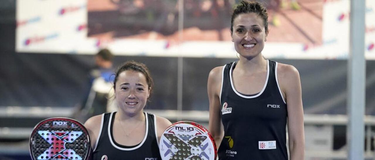 Carla Tur y Pilar Escandell en la competición del World Padel Tour.