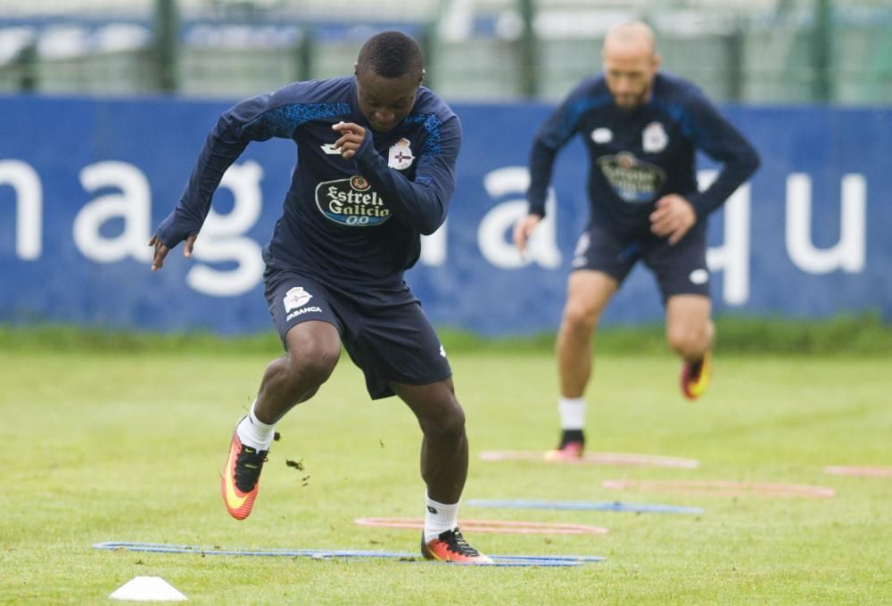 Lucas Pérez, último entrenamiento con el Deportivo