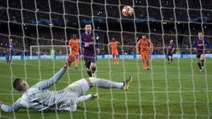 zentauroepp47336777 barcelona 13 03 2019  deportes       messi anota de penalti 190313215152