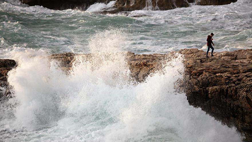 El temporal deja rachas de viento de 111 km/h y lluvia en Baleares