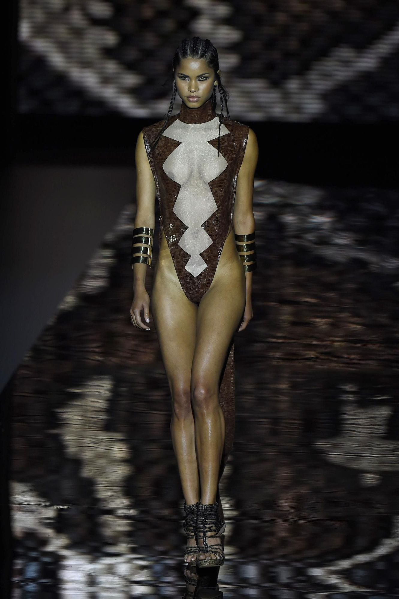 MBFWM: Andrés Sardá Primavera/Verano 2016, transparencias