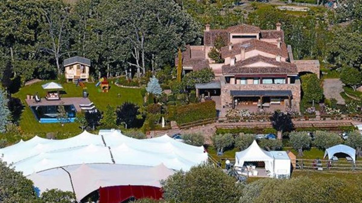 Una panorámica de la finca de Alejandro Sanz en Cáceres, el sábado pasado.