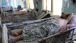 Aumentan a 170 los fallecidos en los atentados de Kabul