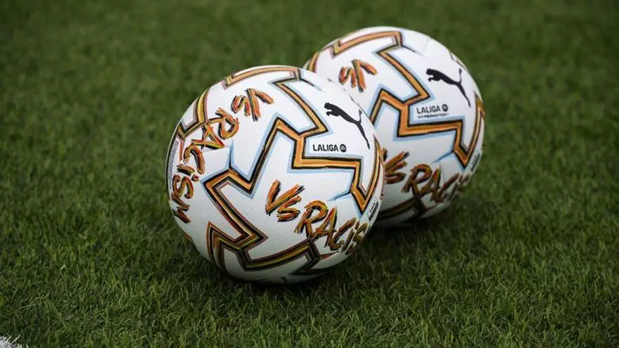 Este es el balón contra el racismo que usará LaLiga en varias jornadas