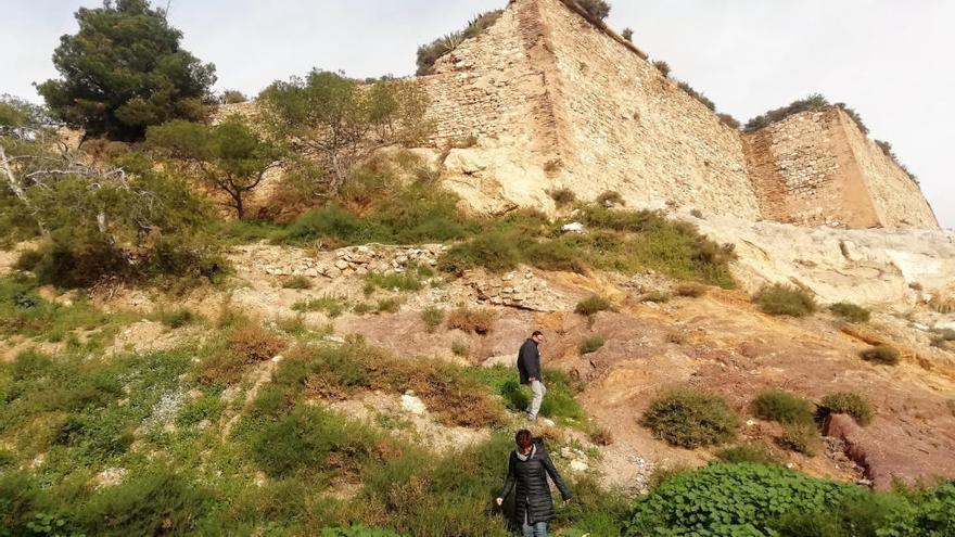 Comienzan los trabajos para recuperar y musealizar la fortaleza de Despeñaperros