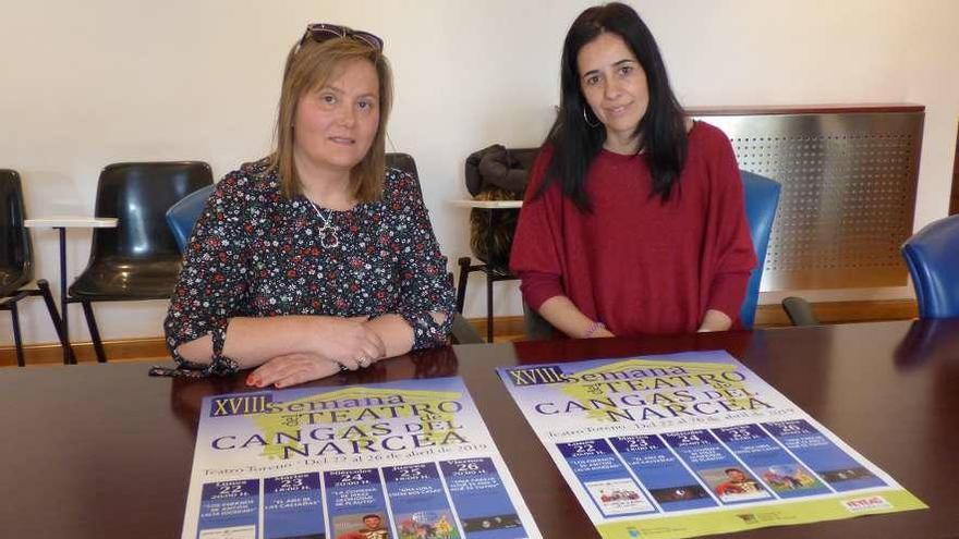 La concejala de Cultura, Carmen Riesco (a la izquierda), y la coordinadora del área, Noelia Rodríguez, ayer, durante la presentación de la Semana del teatro.