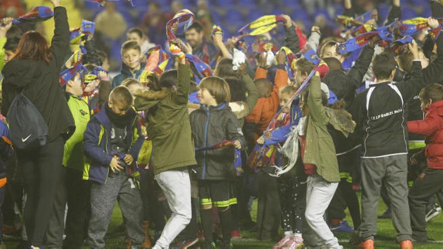 La gran invasión: el Levante pide 200 entradas más para Vila-real