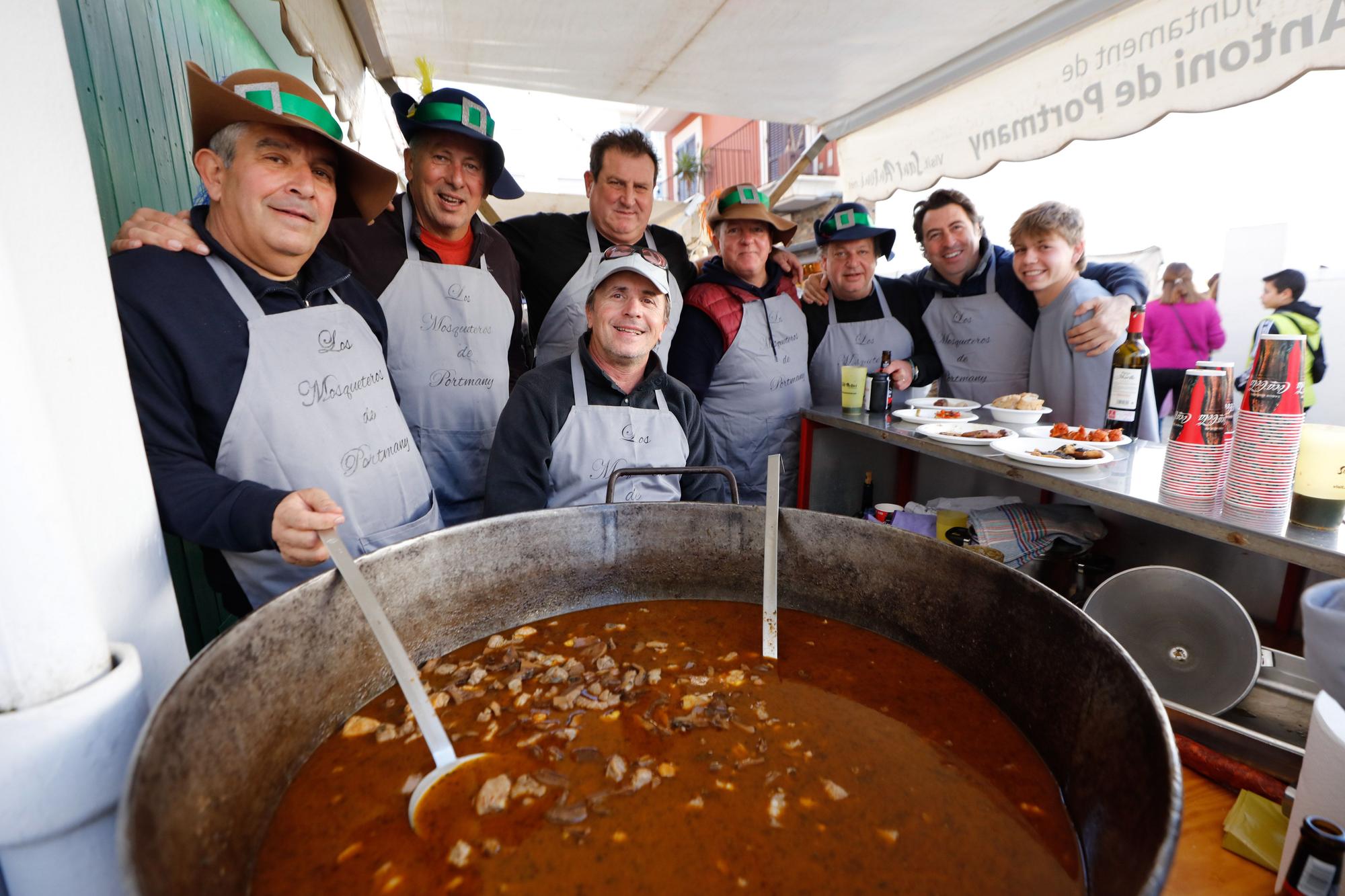 Mira aquí todas las fotos del Concurso de Arroz de Matanzas de Sant Antoni